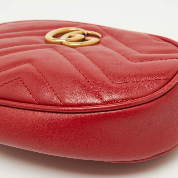 Pre Owned Gucci Red Matelasse Leather GG Marmont Belt Bag