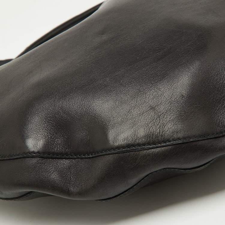 مملوكة مسبقًا Gucci Black Leather Hobo