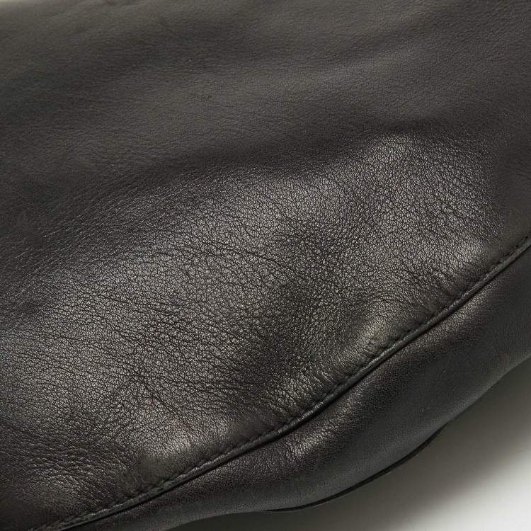 مملوكة مسبقًا Gucci Black Leather Hobo