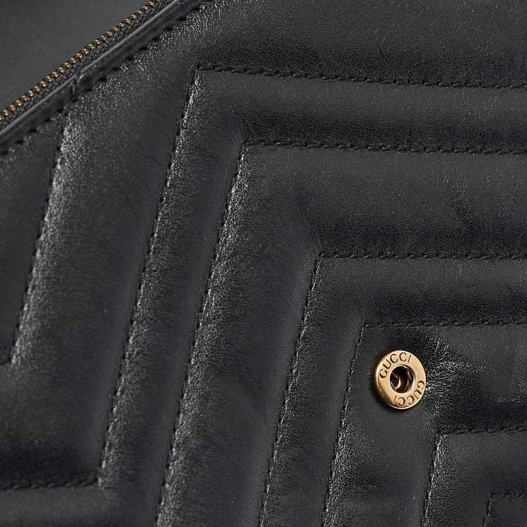 مملوكة مسبقًا Gucci Black Matelassé Leather GG Marmont Wallet On Chain