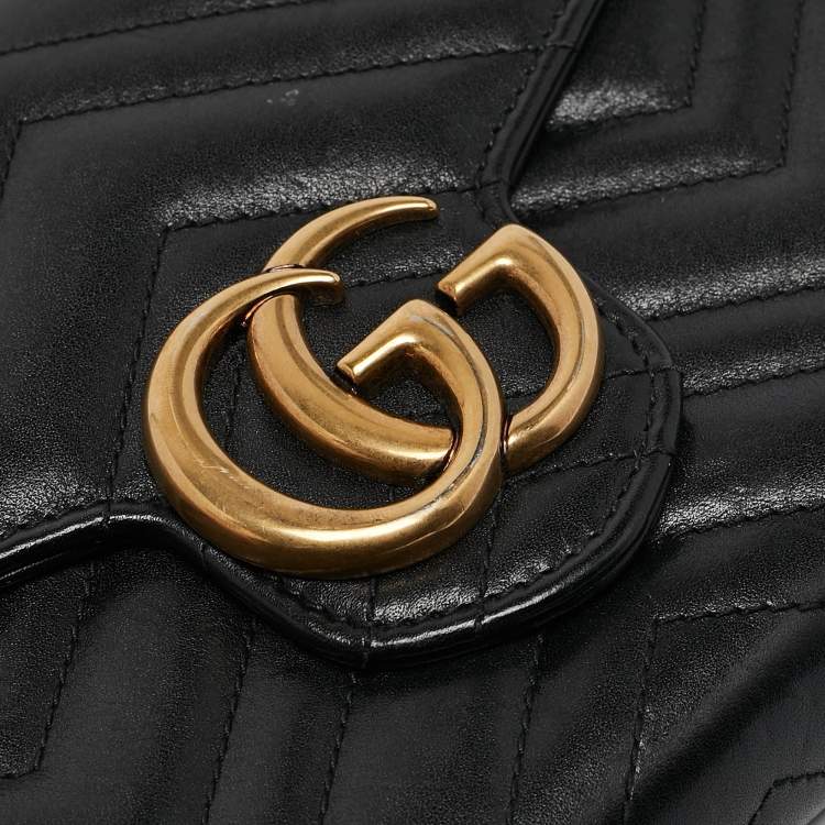 مملوكة مسبقًا Gucci Black Matelassé Leather GG Marmont Wallet On Chain