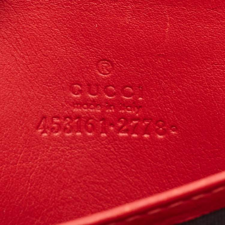 مملوكة مسبقًا Gucci Red Leather Bamboo Zip Around Wallet