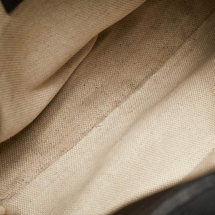 Pre Owned Gucci Black Leather Medium Soho Chain Tote