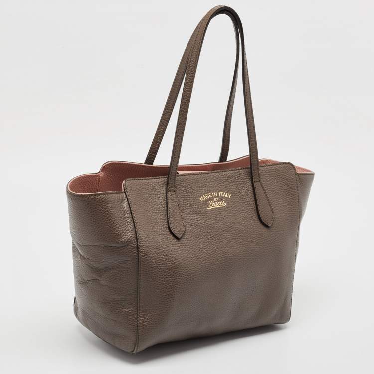 Pre Owned Gucci Dark  Brown Leather Small Swing Tote