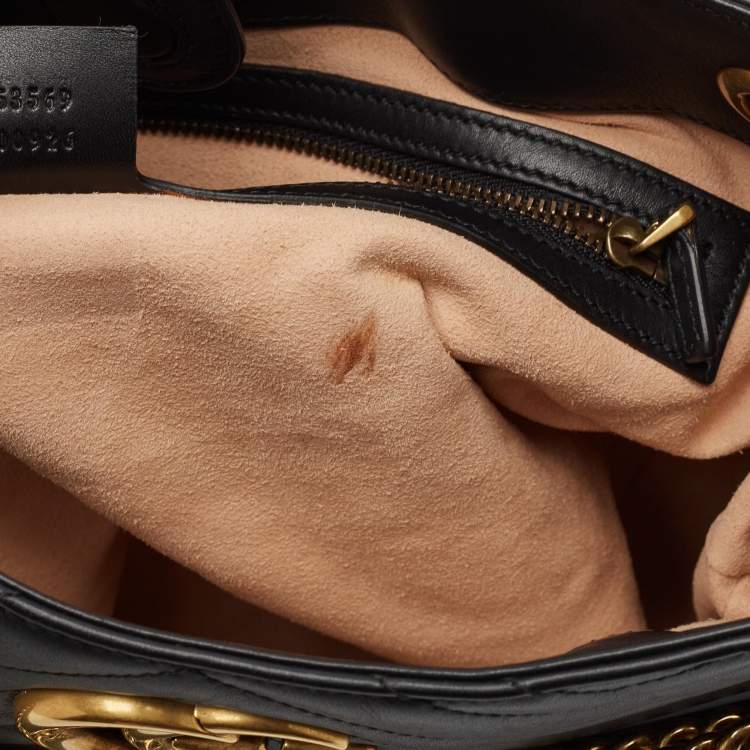 مملوكة مسبقًا Gucci Black Matelassé Leather Medium GG Marmont Tote