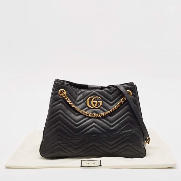 مملوكة مسبقًا Gucci Black Matelassé Leather Medium GG Marmont Tote