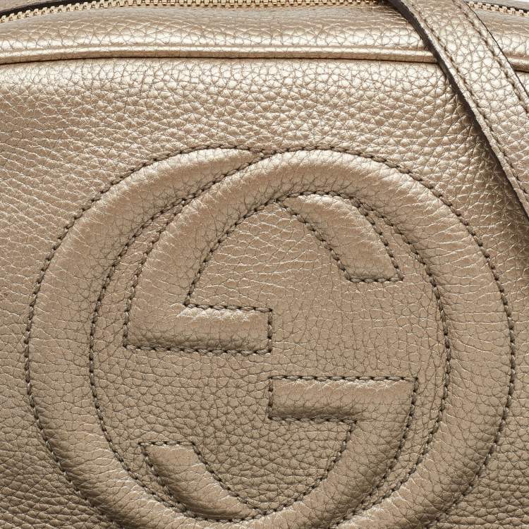 مملوكة مسبقًا Gucci Metallic Leather Small Soho Disco Crossbody Bag