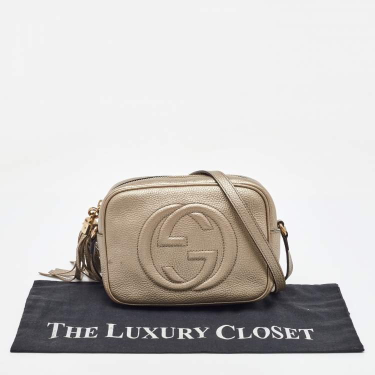 مملوكة مسبقًا Gucci Metallic Leather Small Soho Disco Crossbody Bag