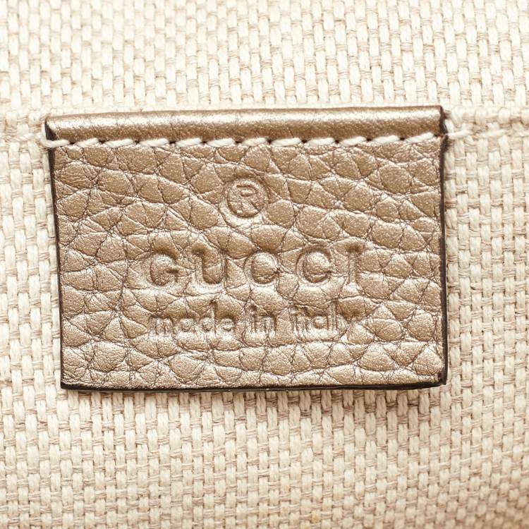مملوكة مسبقًا Gucci Metallic Leather Small Soho Disco Crossbody Bag