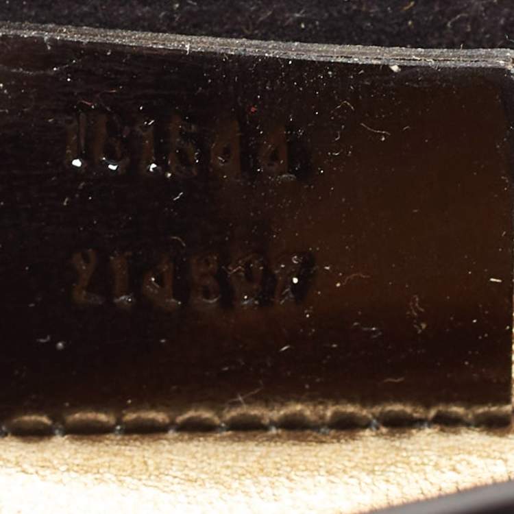 Pre Owned Gucci Black Patent Leather Romy Buckle Clutch