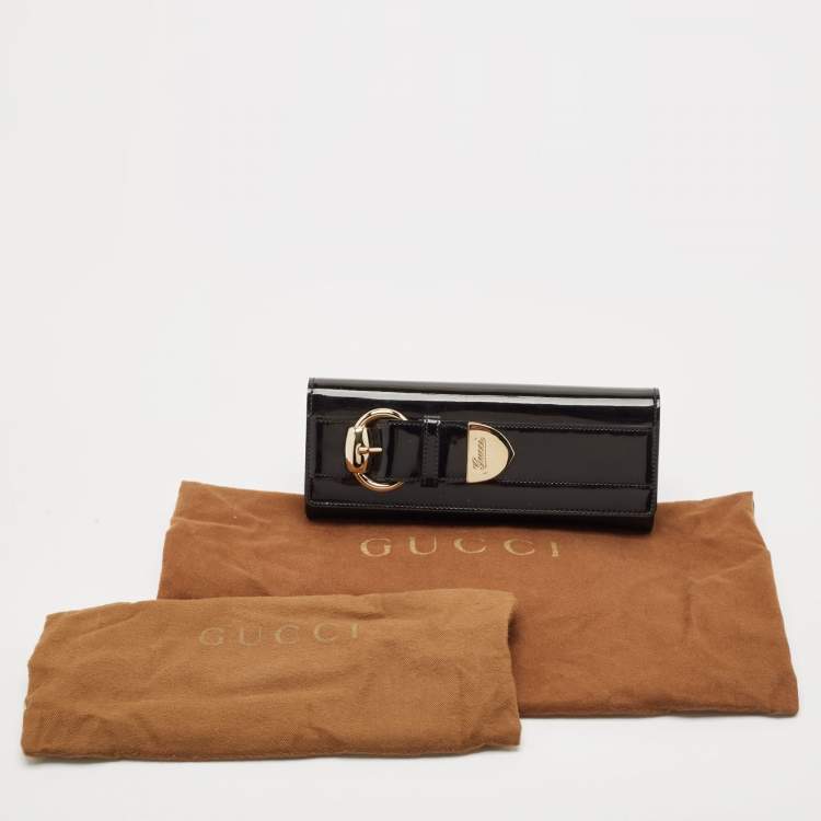Pre Owned Gucci Black Patent Leather Romy Buckle Clutch