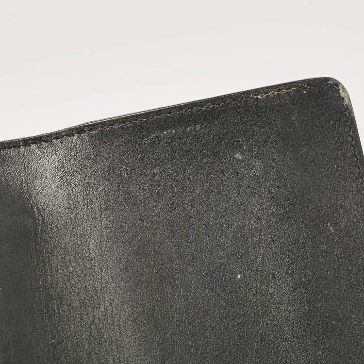 مملوكة مسبقًا Gucci Black/Beige GG Supreme Canvas and Leather Medium Padlock Shoulder Bag