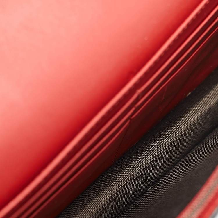 Pre Owned Gucci Tri Color Leather Queen Margaret Wallet on Chain