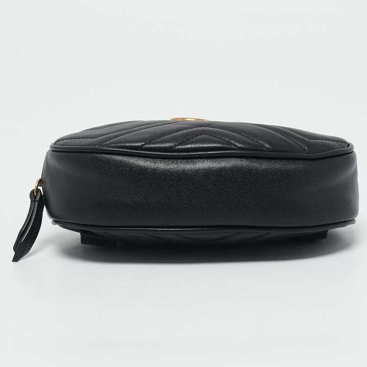 Pre Owned Gucci Black Matelassé Leather Mini GG Marmont Belt Bag