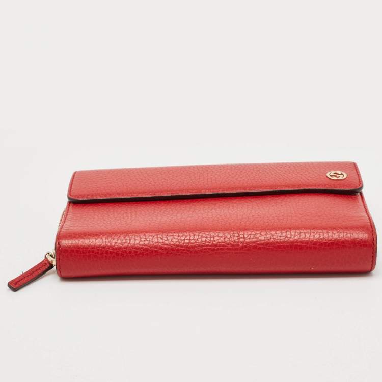 Pre Owned Gucci Red Leather Interlocking G Flap Continental Wallet