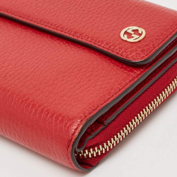 Pre Owned Gucci Red Leather Interlocking G Flap Continental Wallet