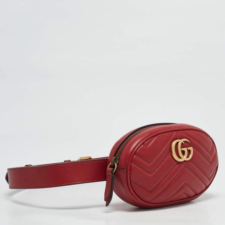 Pre Owned Gucci Red Matelasse Leather GG Marmont Belt Bag