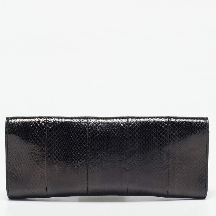 Pre Owned Gucci Black Snakeskin Romy Clutch
