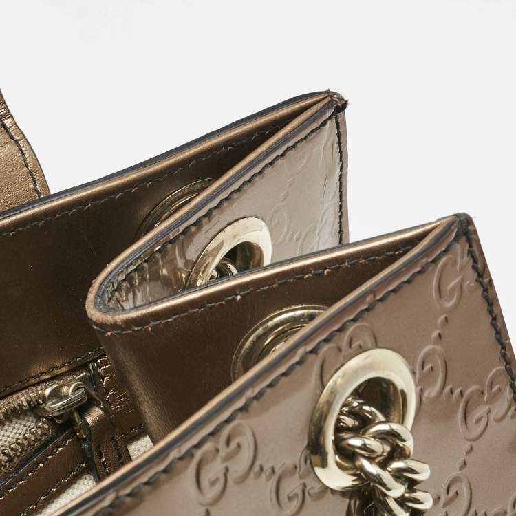 Pre Owned Gucci Brown Guccissima Patent Leather Large Emily Chain Shoulder Bag