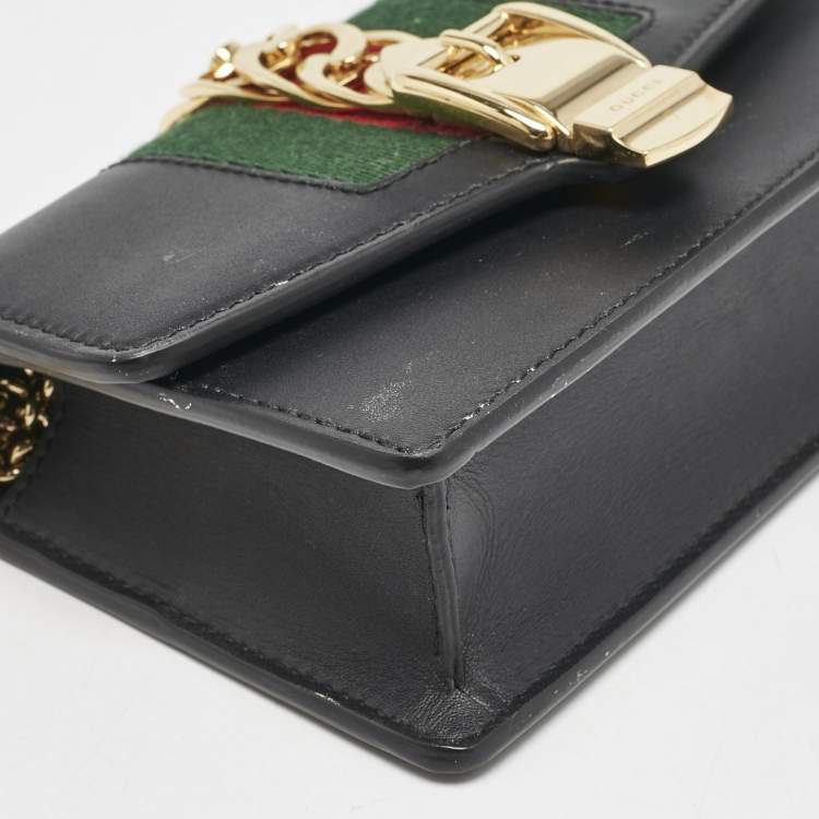 Pre Owned Gucci Black Leather Super Mini Sylvie Chain Shoulder Bag