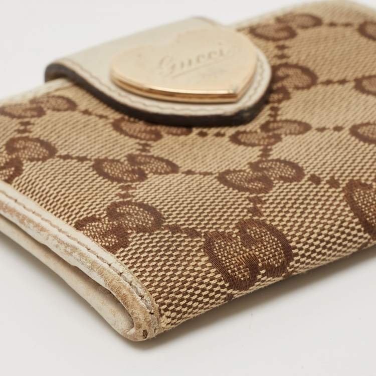 Pre Owned Gucci Beige/Off White GG Canvas and Leather Heart Flap Card Holder