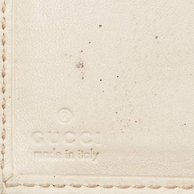 Pre Owned Gucci Beige/Off White GG Canvas and Leather Heart Flap Card Holder