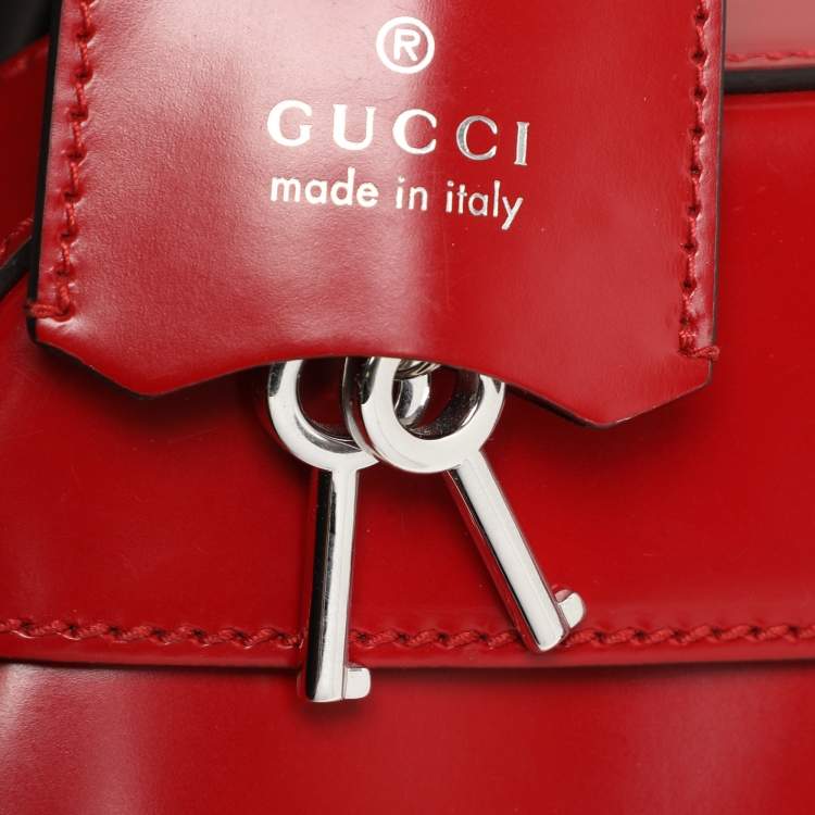 Pre Owned Gucci Red Patent Leather Lady Lock Bamboo Top Handle Bag