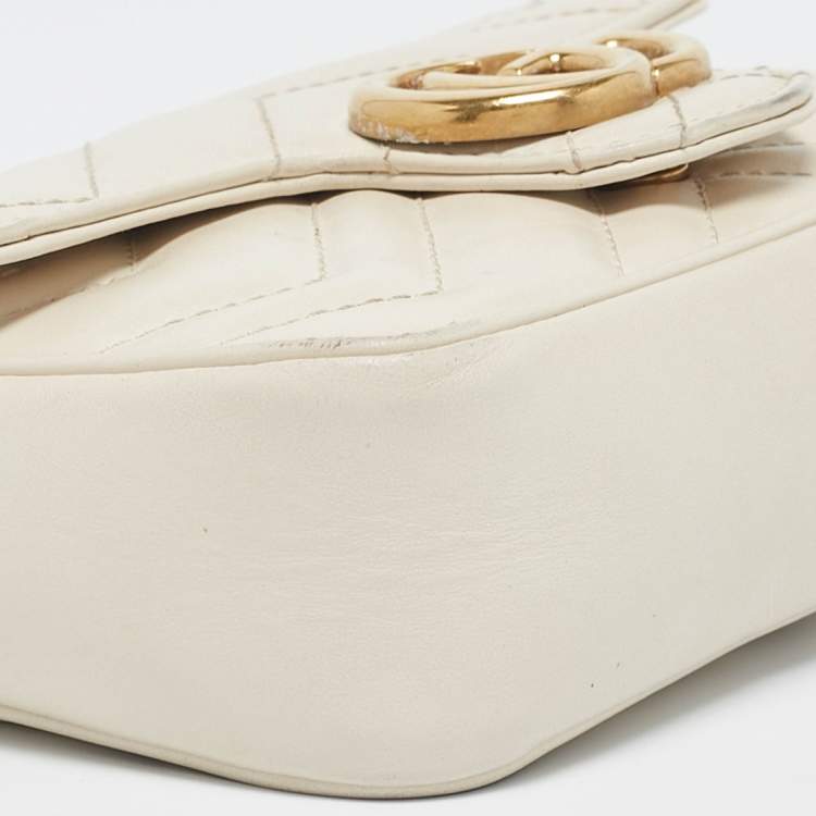 Pre Owned Gucci Off White Matelassé Leather Super Mini GG Marmont Shoulder Bag