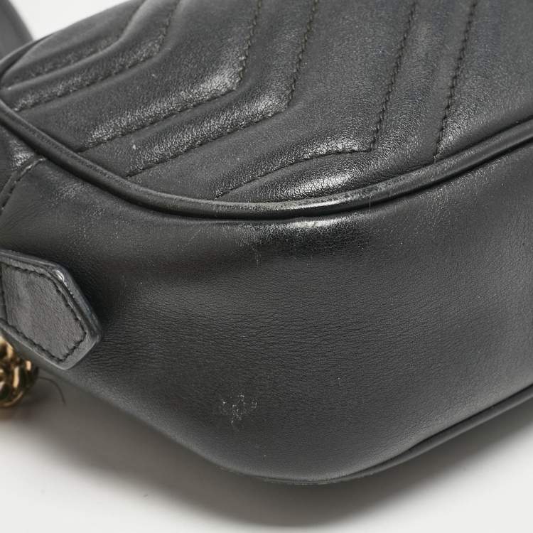 Pre Owned Gucci Black Matelassé Leather Mini GG Marmont Camera Bag
