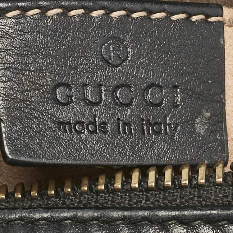 Pre Owned Gucci Black Matelassé Leather Mini GG Marmont Camera Bag