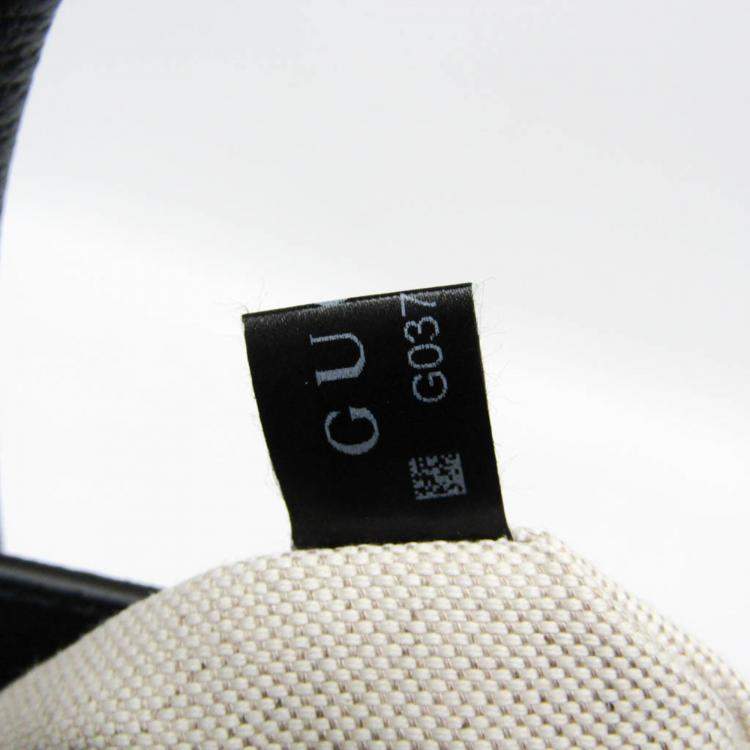 Pre Owned Gucci Beige Navy Leather Coated Canvas GG Shoulder Bag