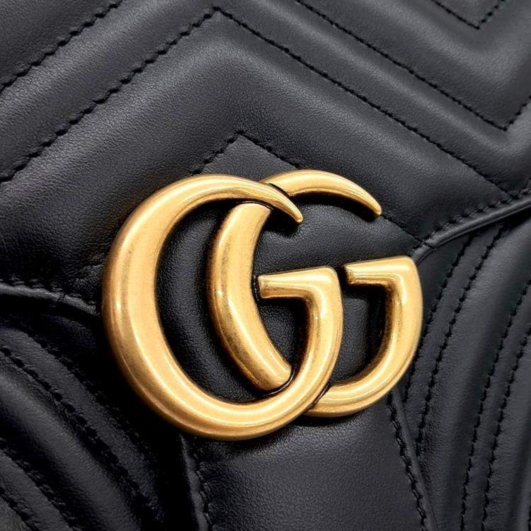 مملوكة مسبقًا Gucci Black Leather Marmont Matelasse Clutch