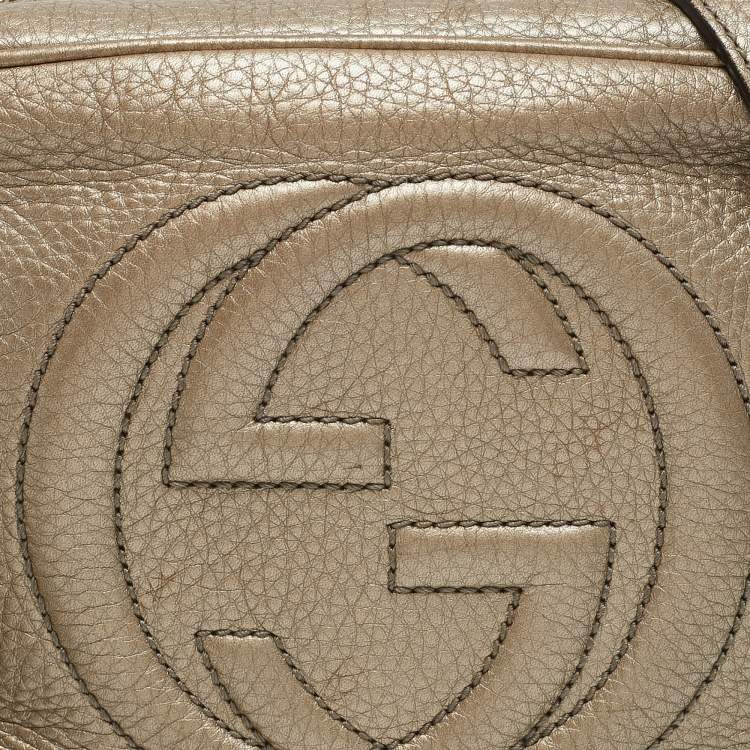 Pre Owned Gucci Metallic Beige Leather Small Soho Disco Crossbody Bag