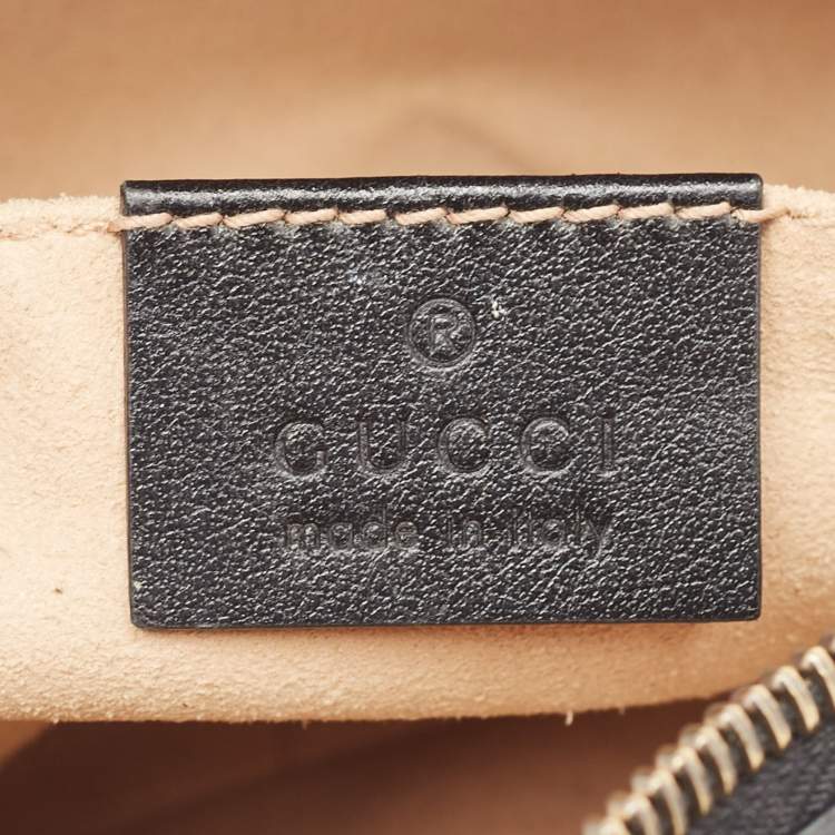 Pre Owned Gucci Black Matelassé Leather Mini GG Marmont Camera Bag