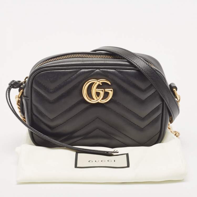 Pre Owned Gucci Black Matelassé Leather Mini GG Marmont Camera Bag