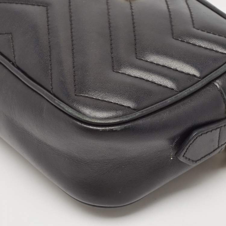 Pre Owned Gucci Black Matelassé Leather Mini GG Marmont Camera Bag