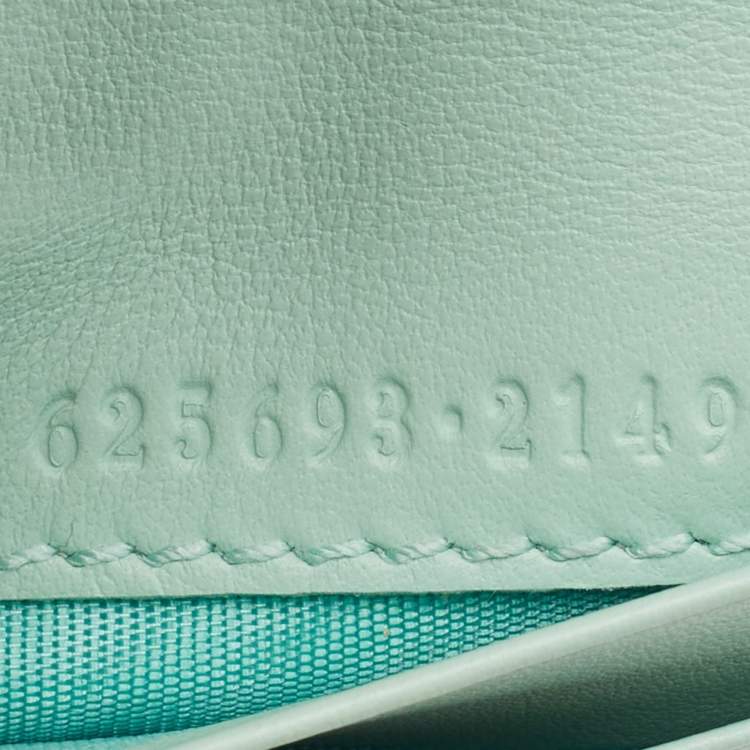 Pre Owned Gucci Matelassé Leather GG Marmont Card Case
