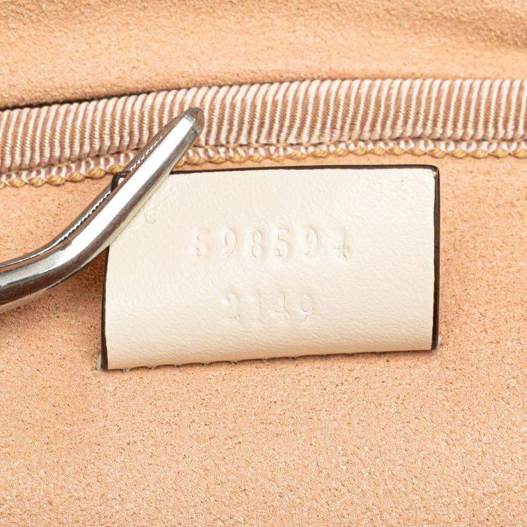 Pre Owned Gucci White Mini GG Marmont Matelasse Leather Round Backpack