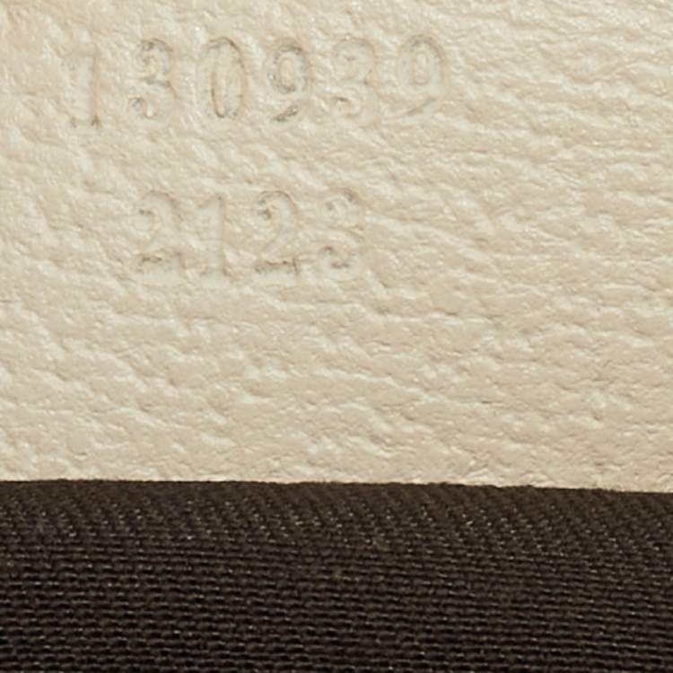 Pre Owned Gucci Off White/Beige GG Canvas Abbey D-Ring Pochette