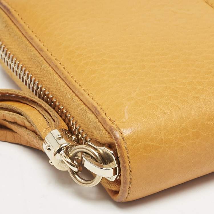 Pre Owned Gucci Orange Leather Soho Zip Continental Wallet