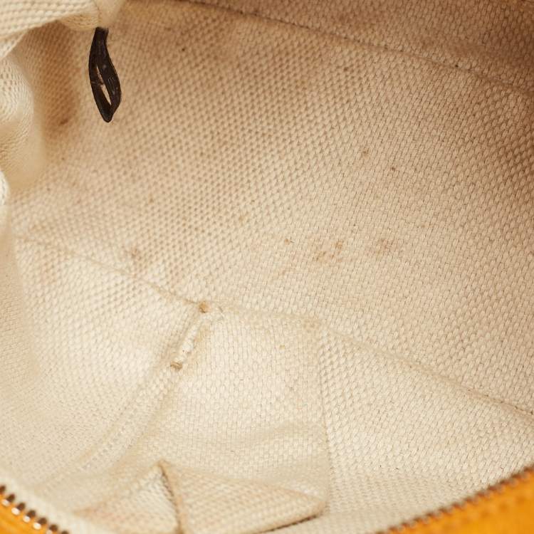 Pre Owned Gucci Mustard Leather Small Soho Disco Crossbody Bag