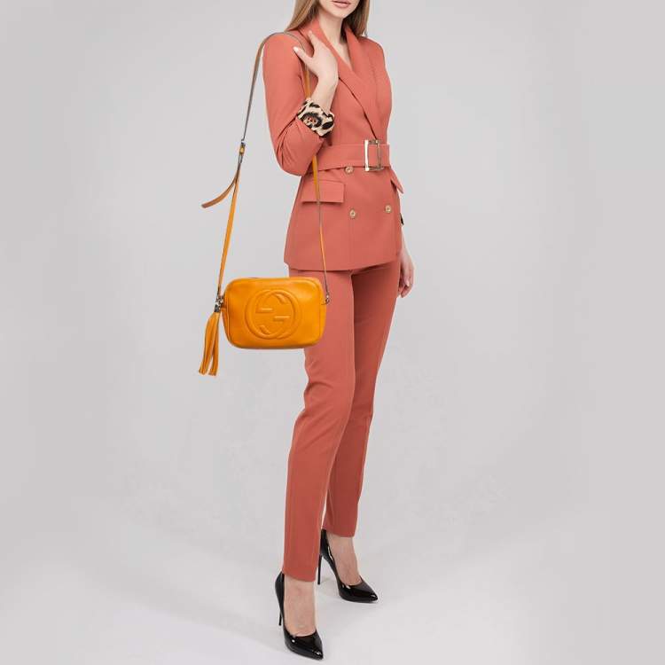 Pre Owned Gucci Mustard Leather Small Soho Disco Crossbody Bag