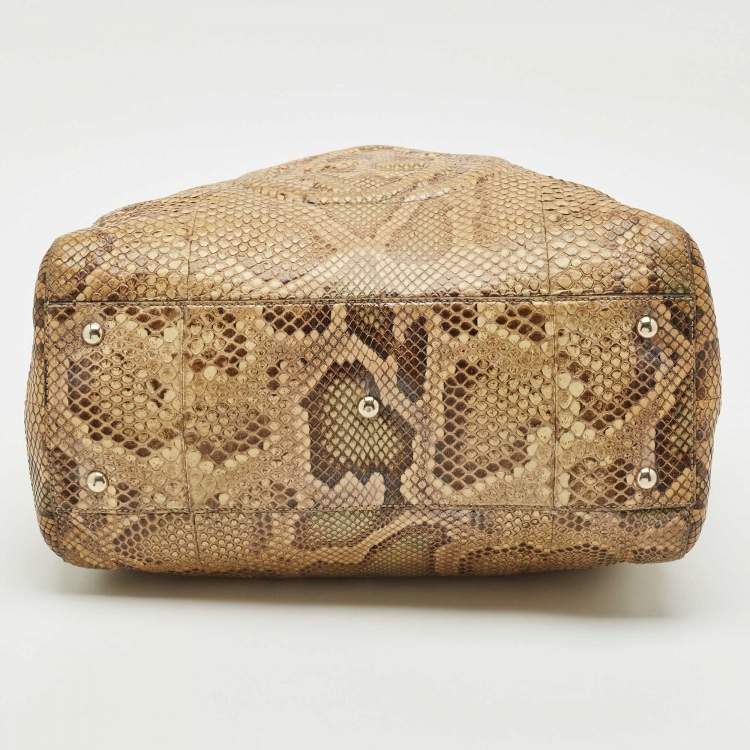 Pre Owned Gucci Beige Python Medium Dubai Exclusive Soho Tote