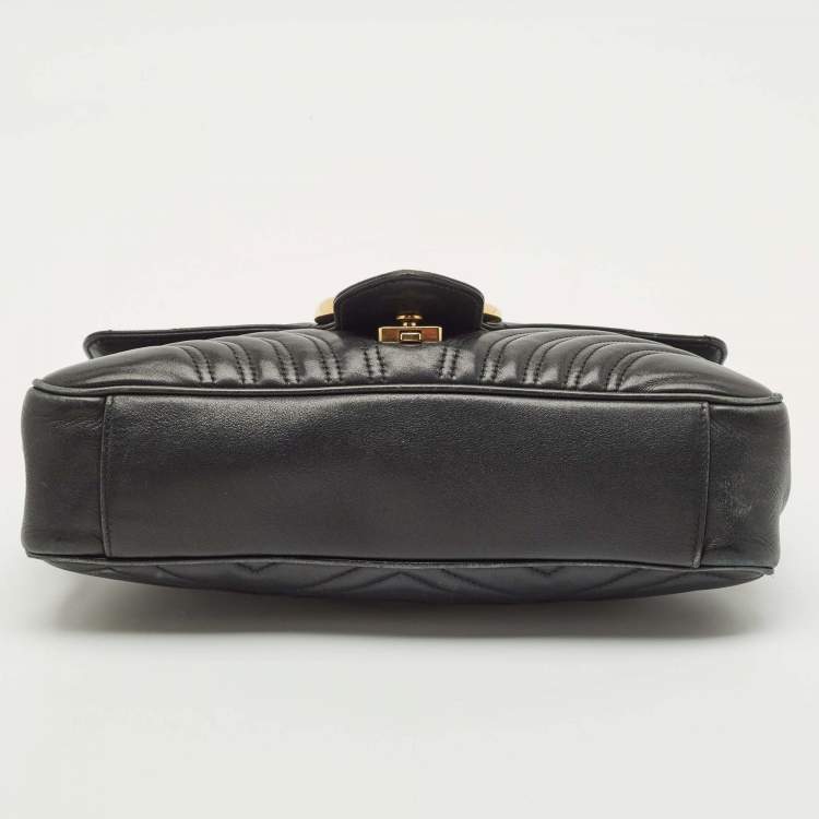 Pre Owned Gucci Black Matelasse Leather Medium GG Marmont Shoulder Bag