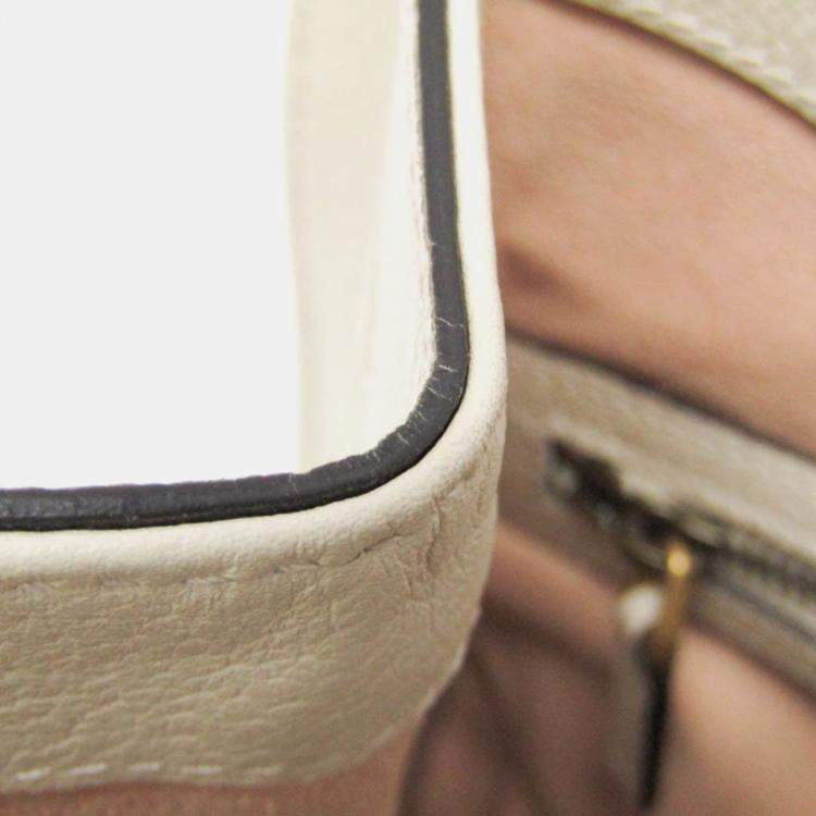 Pre Owned Gucci White Leather Sherry Line Totem Butterfly Shoulder Bag