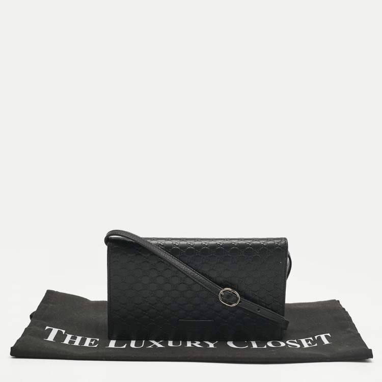 Pre Owned Gucci Black Microguccissima Leather Flap Crossbody Bag