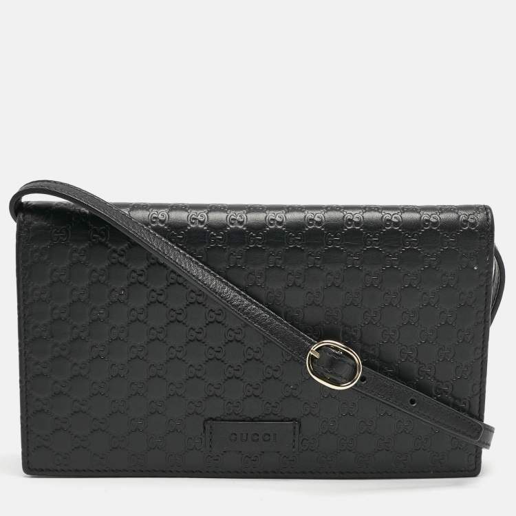 Pre Owned Gucci Black Microguccissima Leather Flap Crossbody Bag