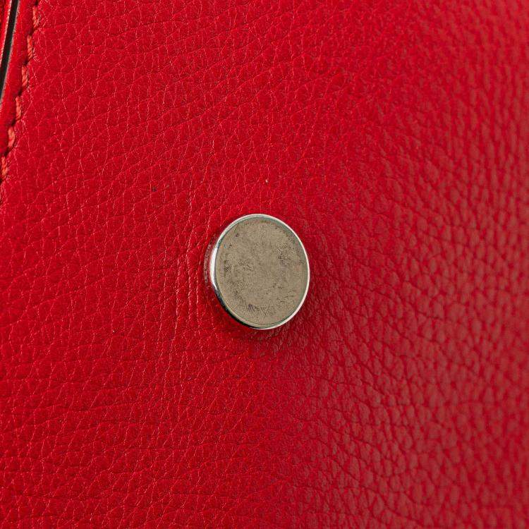 Pre Owned Gucci Red Leather Bamboo Daily Medium Crossbody Bag