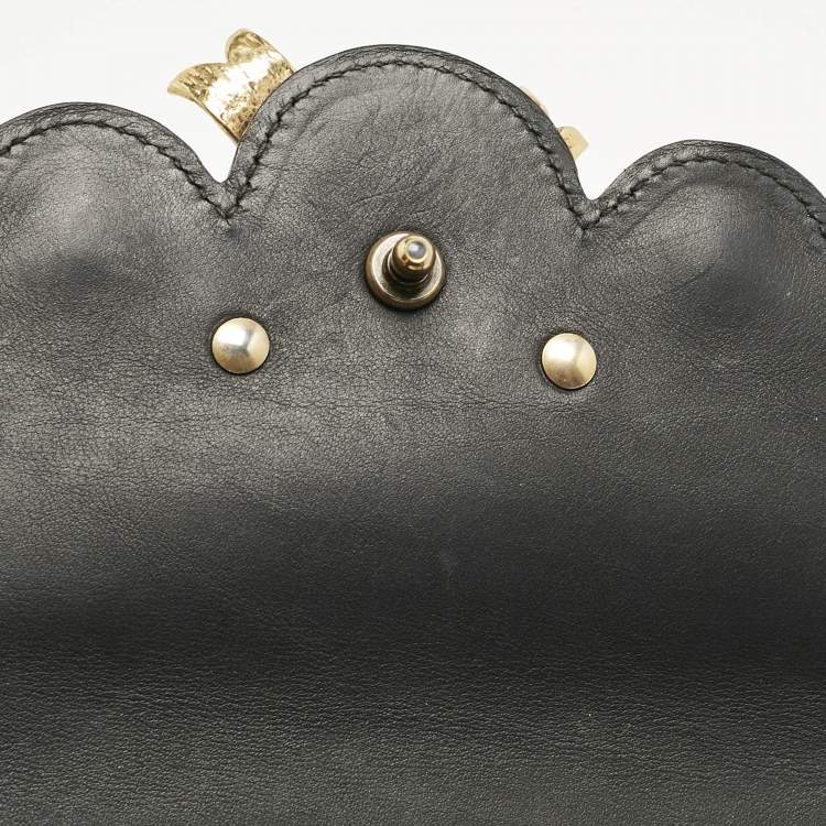 Pre Owned Gucci Black Leather Bow Pearl Embellished Shoulder Bag