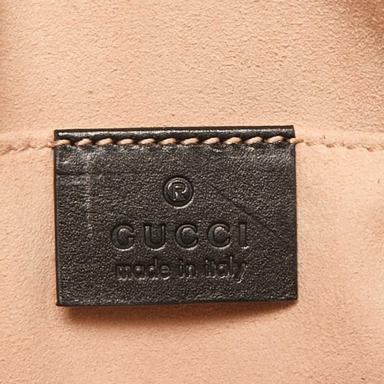 Pre Owned Gucci Black Matelassé Leather GG Marmont Belt Bag